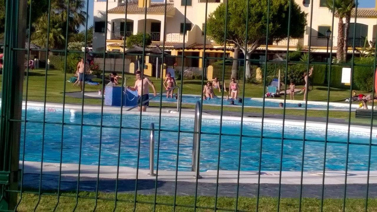 Atlanterra Bajo. Salida Directa. Urbanizacion De Lujo. Piscinas Canchas Padel. Wifi Y A/A Zahara de los Atunes Ngoại thất bức ảnh